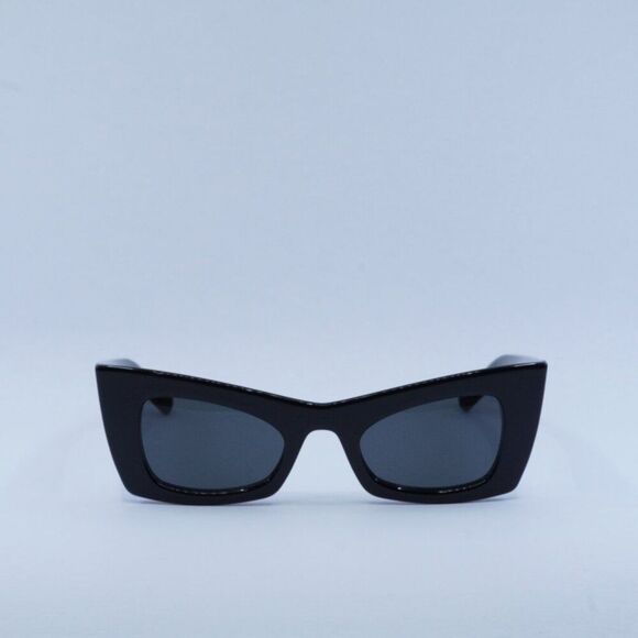 🕶️ New Saint Laurent SL702 001 Sunglasses - Black Frame, Black Lenses - Picture 3 of 12